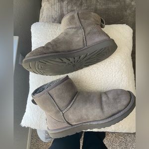 Ugg Classic Mini Boot Gray